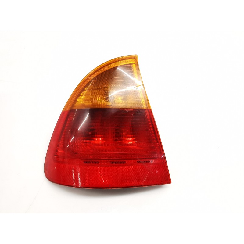 Recambio de piloto trasero izquierdo para bmw serie 3 touring (e46) 320d referencia OEM IAM Recambio de piloto trasero izquierdo para bmw serie 3 touring (e46) 320d referencia OEM IAM