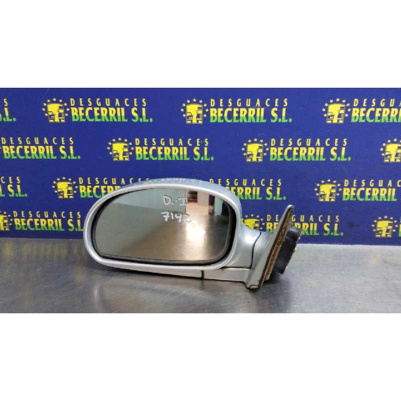 Recambio de retrovisor izquierdo para hyundai lantra berlina (rd) 1.9 d gls referencia OEM IAM Recambio de retrovisor izquierdo para hyundai lantra berlina (rd) 1.9 d gls referencia OEM IAM