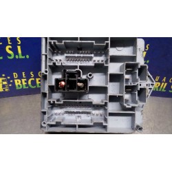 Recambio de caja reles / fusibles para alfa romeo 147 (190) referencia OEM IAM 46558759  