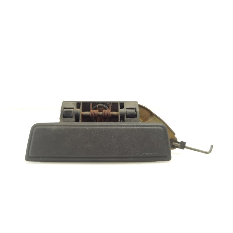 Recambio de maneta exterior delantera izquierda para peugeot 205 berlina 1.8 d generation referencia OEM IAM Recambio de maneta exterior delantera izquierda para peugeot 205 berlina 1.8 d generation referencia OEM IAM