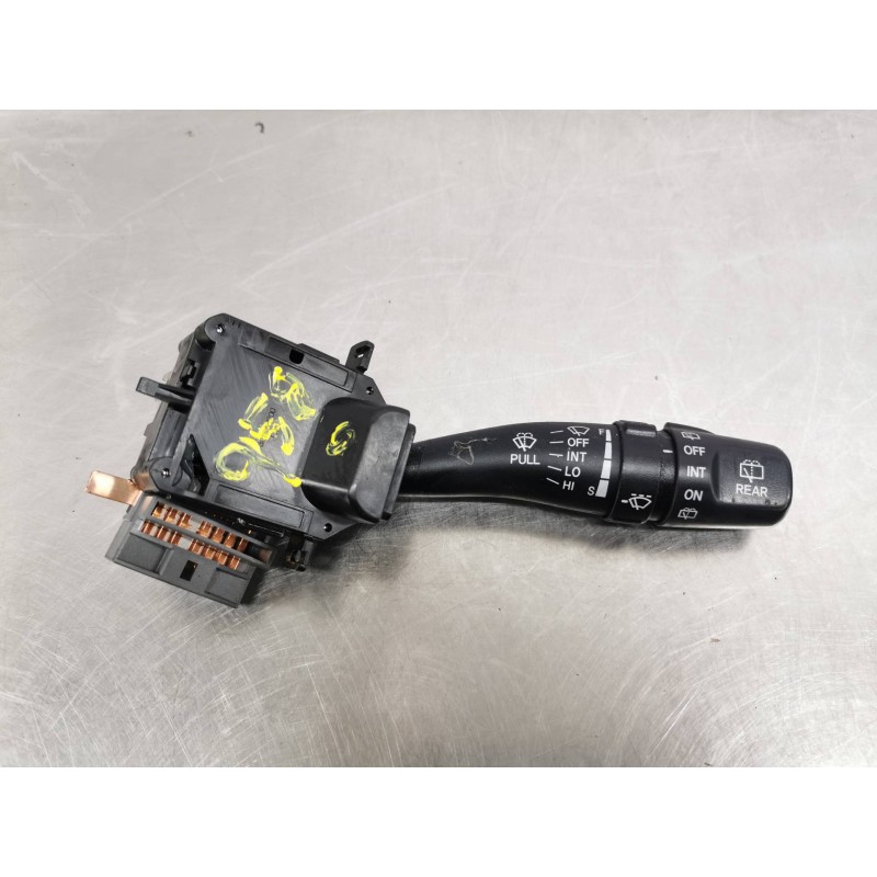 Recambio de mando limpia para hyundai tucson (jm) 2.0 crdi comfort (4wd) referencia OEM IAM Recambio de mando limpia para hyundai tucson (jm) 2.0 crdi comfort (4wd) referencia OEM IAM