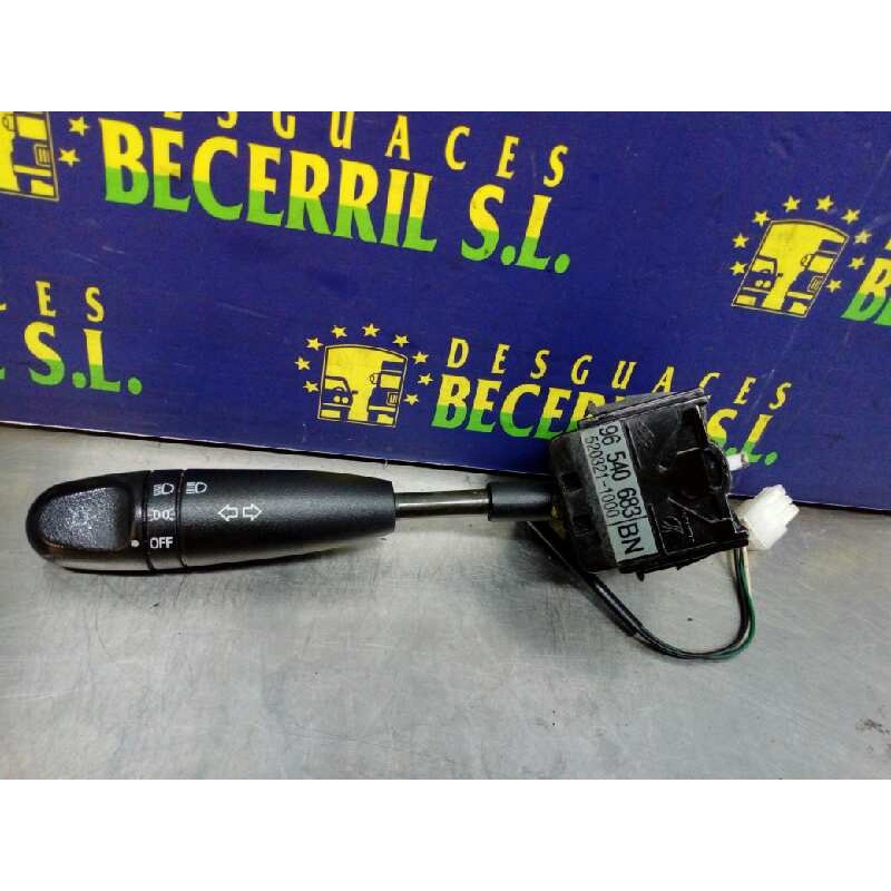 Recambio de mando luces para daewoo kalos 1.2 se referencia OEM IAM 96540683  