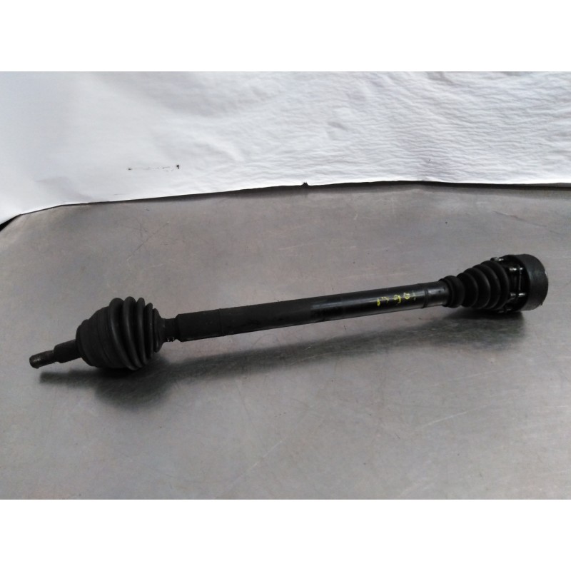 Recambio de transmision delantera derecha para volkswagen bora berlina (1j2) highline referencia OEM IAM Recambio de transmision delantera derecha para volkswagen bora berlina (1j2) highline referencia OEM IAM