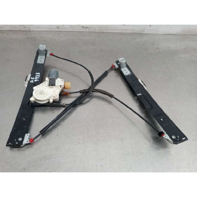 Recambio de elevalunas delantero izquierdo para ford mondeo ber. (ca2) ambiente referencia OEM IAM 6M2114A389B Recambio de elevalunas delantero izquierdo para ford mondeo ber. (ca2) ambiente referencia OEM IAM 6M2114A389B