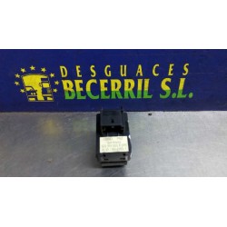 Recambio de mando elevalunas trasero izquierdo para audi a4 berlina (8e) 1.9 tdi (96kw) referencia OEM IAM   