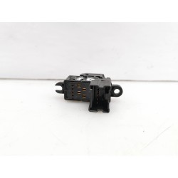 Recambio de mando elevalunas trasero derecho para nissan qashqai (j10) visia referencia OEM IAM   