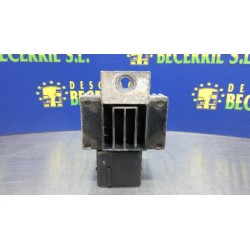 Recambio de caja precalentamiento para citroen c3 pluriel 1.4 hdi referencia OEM IAM 8640469680  