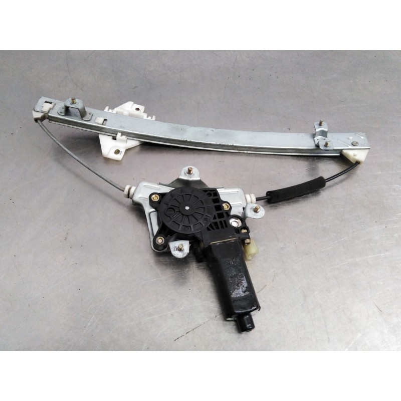 Recambio de elevalunas trasero izquierdo para hyundai accent (lc) gl 4p referencia OEM IAM Recambio de elevalunas trasero izquierdo para hyundai accent (lc) gl 4p referencia OEM IAM