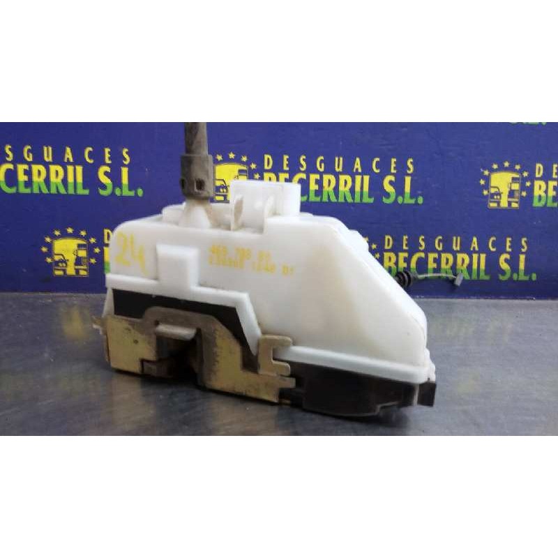 Recambio de cerradura puerta delantera derecha para citroen c3 pluriel 1.4 hdi referencia OEM IAM Recambio de cerradura puerta delantera derecha para citroen c3 pluriel 1.4 hdi referencia OEM IAM