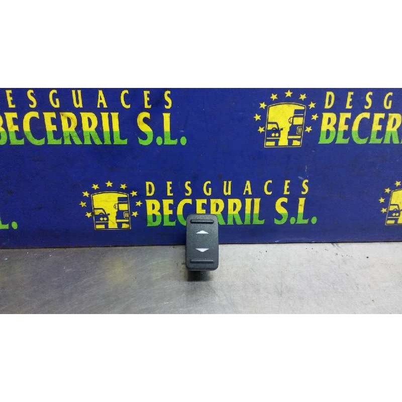 Recambio de mando elevalunas trasero derecho para ford mondeo ber. (ca2) ghia referencia OEM IAM 23022009 230294235 Recambio de mando elevalunas trasero derecho para ford mondeo ber. (ca2) ghia referencia OEM IAM 23022009 230294235
