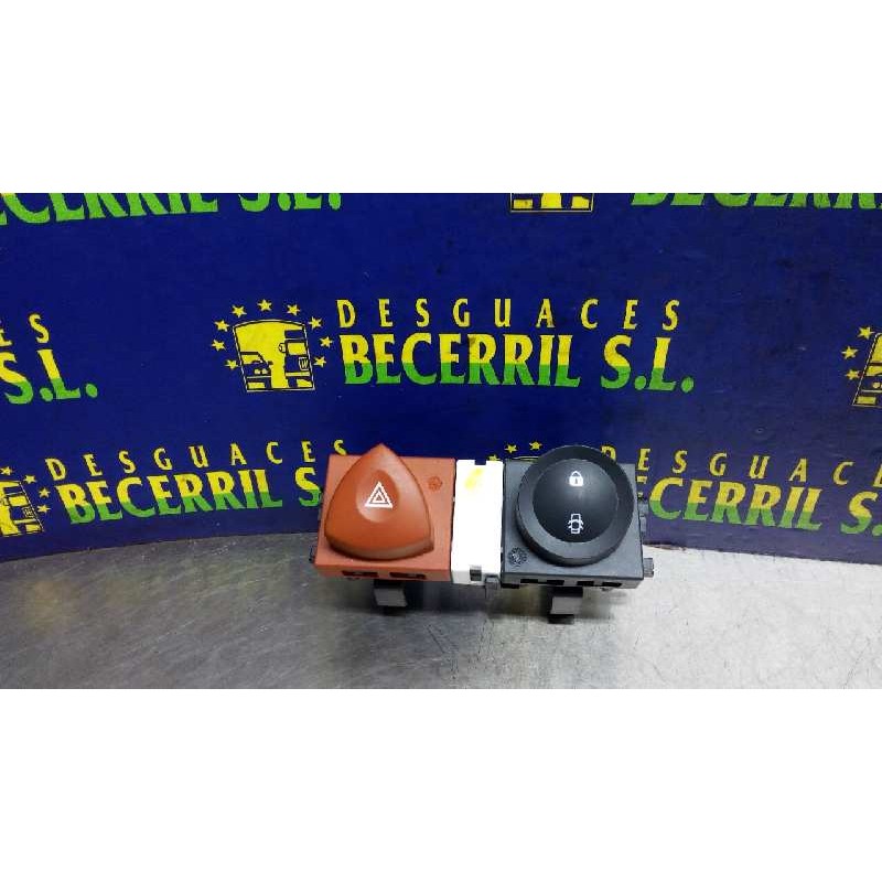 Recambio de warning para renault megane ii berlina 3p pack authentique referencia OEM IAM 8200407415  