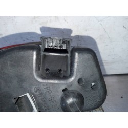 Recambio de piloto trasero central izquierdo para bmw serie 3 coupe (e46) 320 ci referencia OEM IAM   