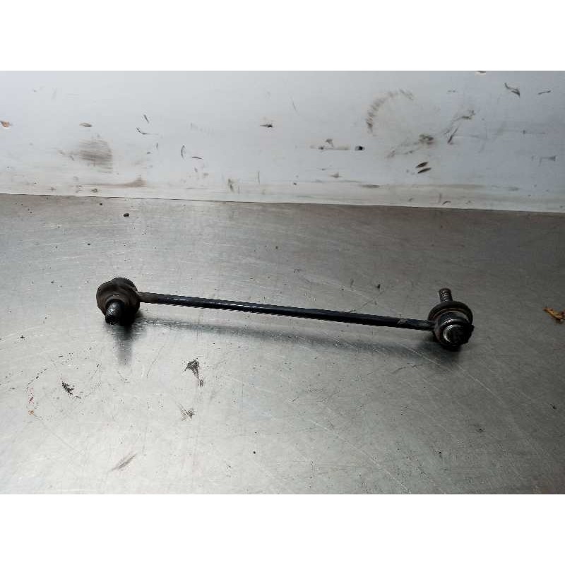 Recambio de tirante delantero derecho para opel astra g berlina comfort referencia OEM IAM Recambio de tirante delantero derecho para opel astra g berlina comfort referencia OEM IAM