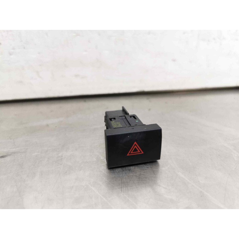 Recambio de warning para volkswagen polo (6r1) advance referencia OEM IAM 6R0953509A Recambio de warning para volkswagen polo (6r1) advance referencia OEM IAM 6R0953509A