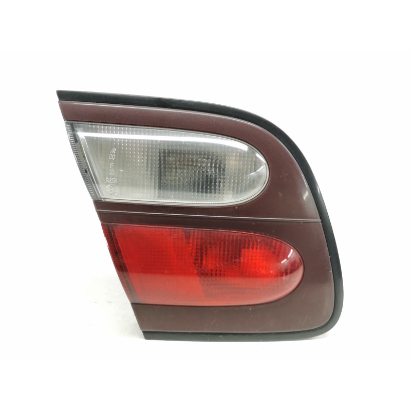 Recambio de piloto trasero central izquierdo para nissan almera (n15) gx referencia OEM IAM Recambio de piloto trasero central izquierdo para nissan almera (n15) gx referencia OEM IAM