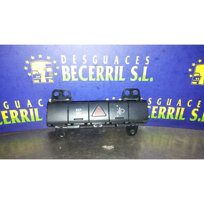 Recambio de warning para dodge caliber se referencia OEM IAM 12861862 2330769204 Recambio de warning para dodge caliber se referencia OEM IAM 12861862 2330769204