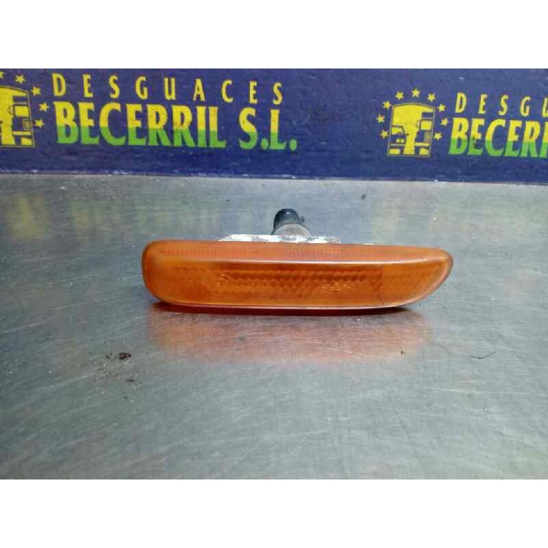 Recambio de piloto lateral izquierdo para bmw serie 3 berlina (e46) 320d referencia OEM IAM Recambio de piloto lateral izquierdo para bmw serie 3 berlina (e46) 320d referencia OEM IAM