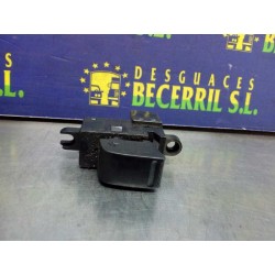 Recambio de mando elevalunas trasero izquierdo para nissan primera berlina (p12) visia referencia OEM IAM   