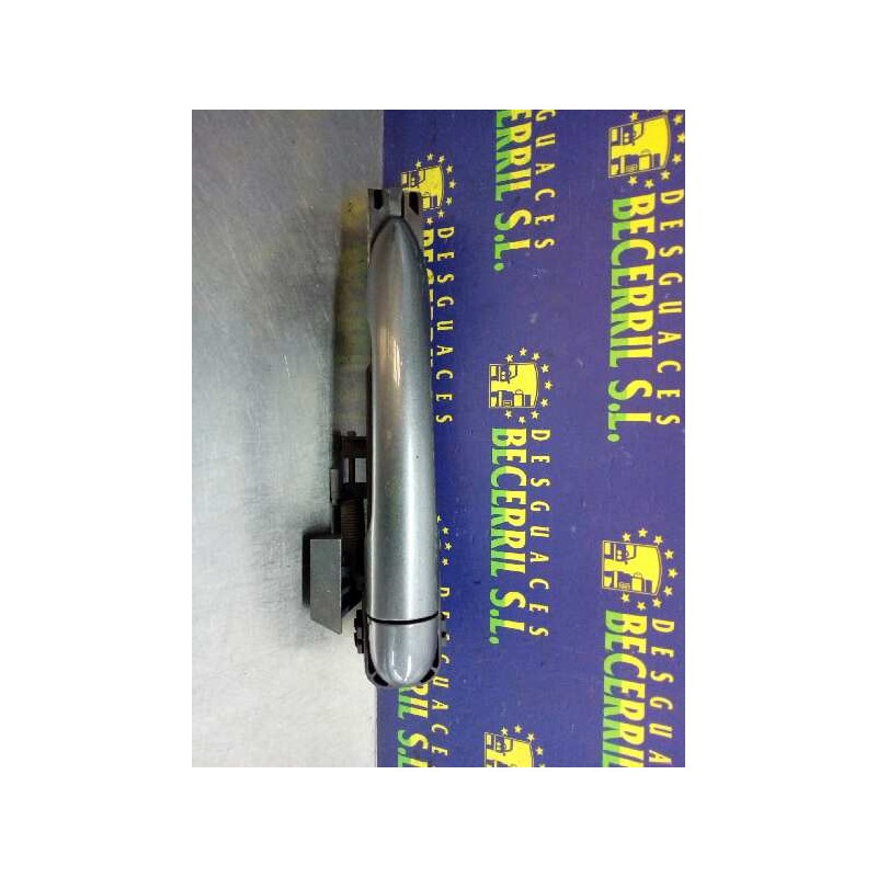 Recambio de maneta exterior delantera derecha para nissan primera berlina (p12) visia referencia OEM IAM Recambio de maneta exterior delantera derecha para nissan primera berlina (p12) visia referencia OEM IAM