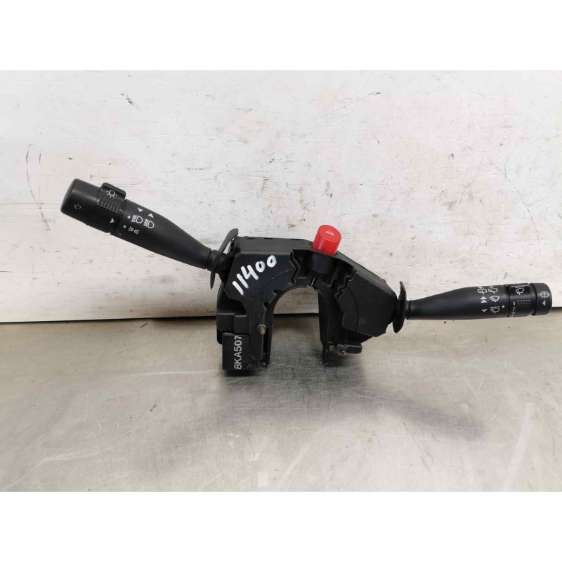 Recambio de com 2000 para ford fiesta berlina básico referencia OEM IAM   