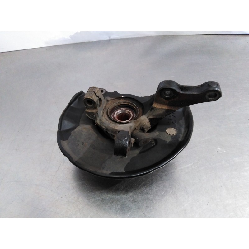 Recambio de mangueta delantera derecha para mitsubishi carisma berina 5 (da0) 1600 glx referencia OEM IAM Recambio de mangueta delantera derecha para mitsubishi carisma berina 5 (da0) 1600 glx referencia OEM IAM