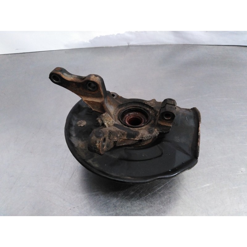 Recambio de mangueta delantera izquierda para mitsubishi carisma berina 5 (da0) 1600 glx referencia OEM IAM Recambio de mangueta delantera izquierda para mitsubishi carisma berina 5 (da0) 1600 glx referencia OEM IAM