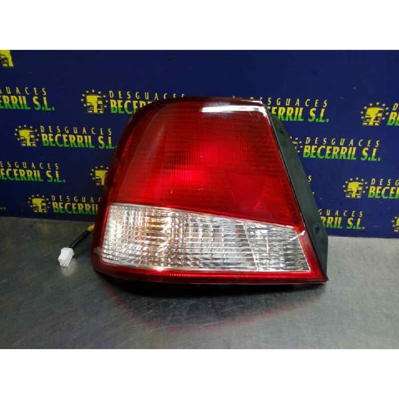 Recambio de piloto trasero izquierdo para hyundai accent (lc) gl 5p referencia OEM IAM Recambio de piloto trasero izquierdo para hyundai accent (lc) gl 5p referencia OEM IAM