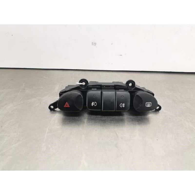 Recambio de warning para hyundai h 1 h 1 furg.caja cerr.c. puerta referencia OEM IAM Recambio de warning para hyundai h 1 h 1 furg.caja cerr.c. puerta referencia OEM IAM