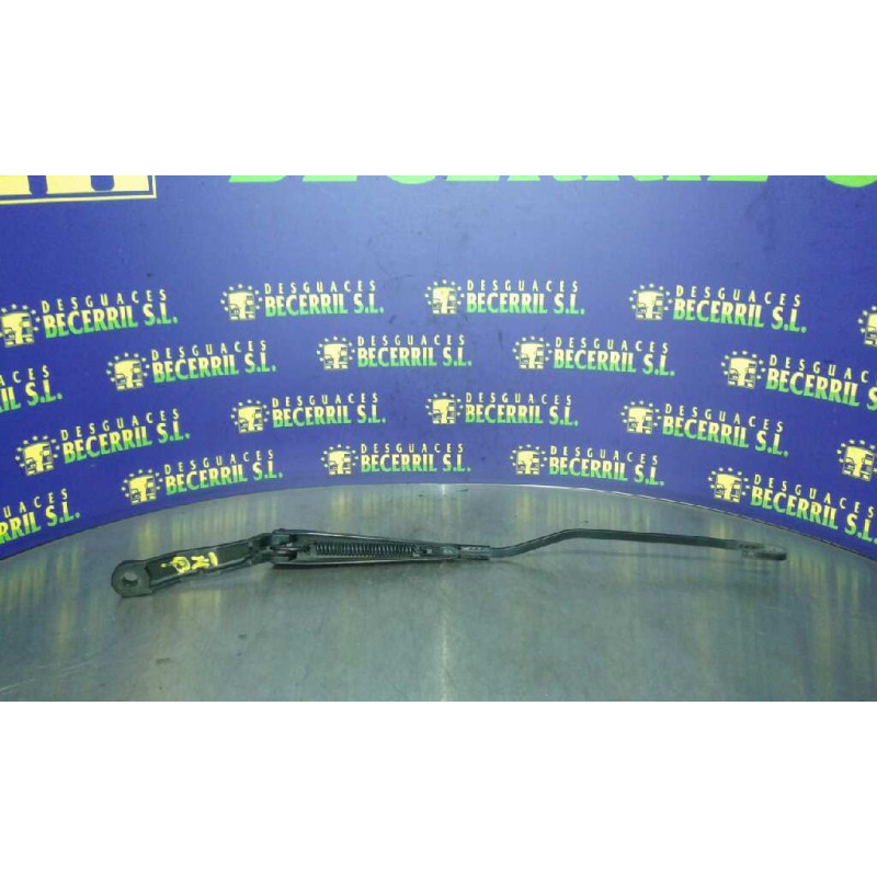 Recambio de brazo limpia delantero izquierdo para peugeot 206 berlina xt referencia OEM IAM 6429R9 Recambio de brazo limpia delantero izquierdo para peugeot 206 berlina xt referencia OEM IAM 6429R9
