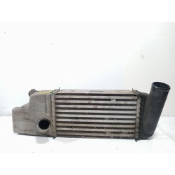 Recambio de intercooler para toyota auris active referencia OEM IAM JD1271005350  