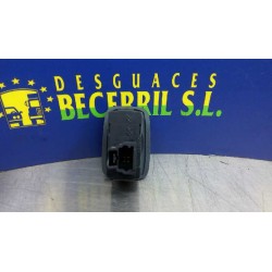 Recambio de mando elevalunas delantero derecho para ford mondeo berlina (gd) clx referencia OEM IAM   