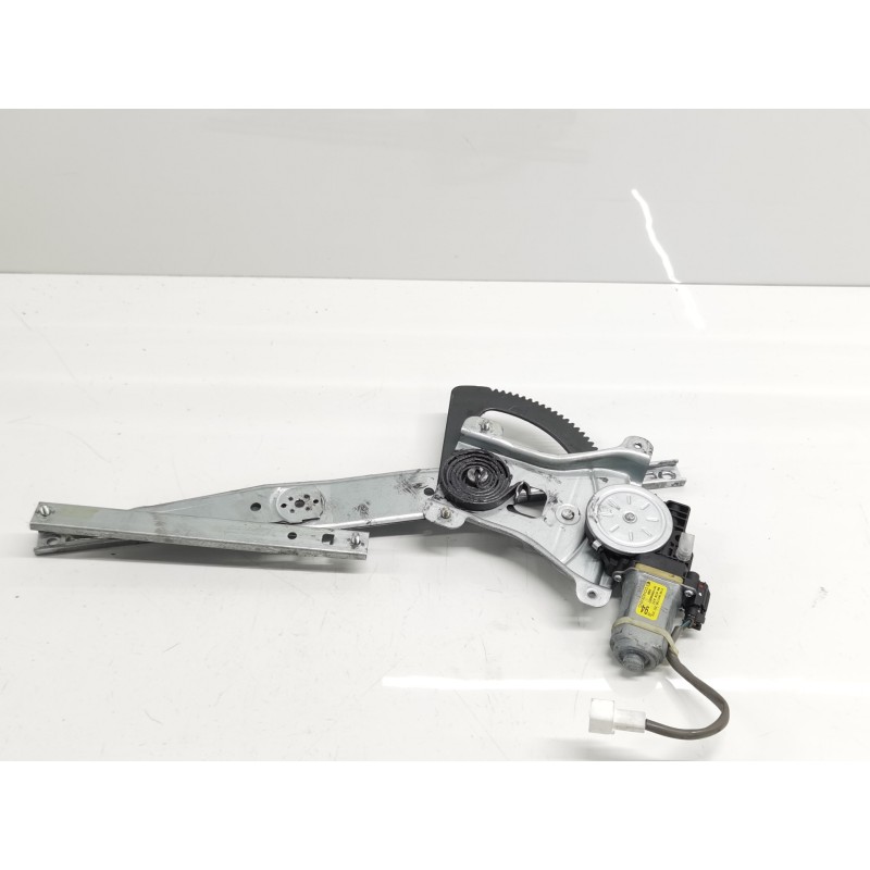 Recambio de elevalunas delantero derecho para chevrolet aveo ls referencia OEM IAM 96870317 Recambio de elevalunas delantero derecho para chevrolet aveo ls referencia OEM IAM 96870317