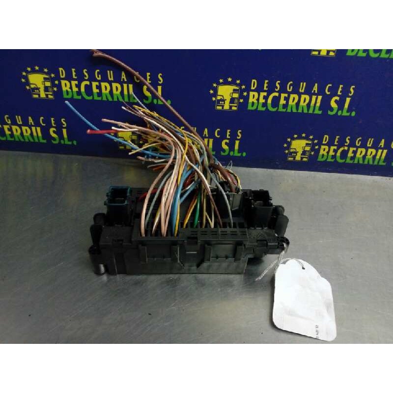 Recambio de caja reles / fusibles para citroen xsara berlina 2.0 hdi sx (66kw) referencia OEM IAM 9637654380  