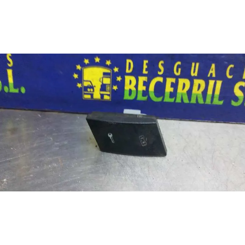 Recambio de mando bloqueo puertas para seat ibiza (6l1) cool referencia OEM IAM   