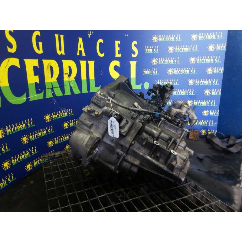 Recambio de caja cambios para nissan primera berlina (p12) acenta referencia OEM IAM 8H5  