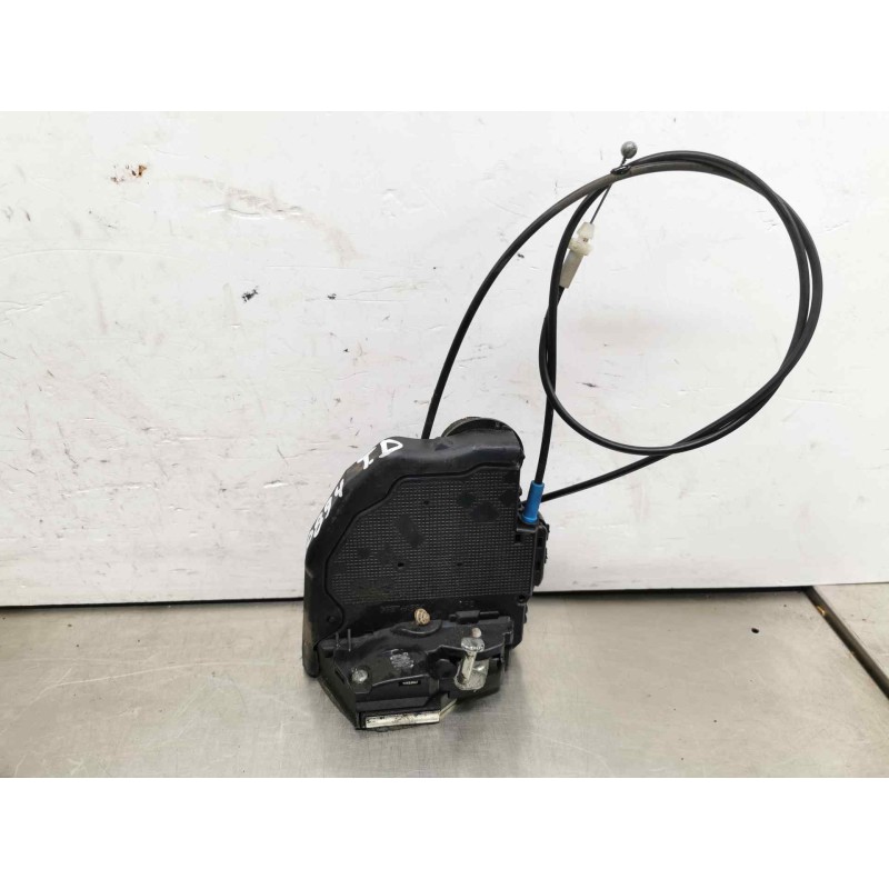 Recambio de cerradura puerta trasera derecha para toyota auris luna+ referencia OEM IAM Recambio de cerradura puerta trasera derecha para toyota auris luna+ referencia OEM IAM