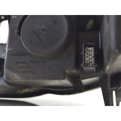 Recambio de faro derecho para peugeot 407 st confort referencia OEM IAM 0301213202  