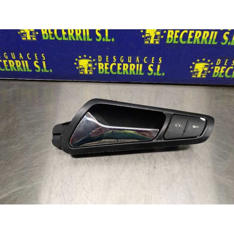 Recambio de maneta interior delantera izquierda para volkswagen passat berlina (3c2) edition referencia OEM IAM Recambio de maneta interior delantera izquierda para volkswagen passat berlina (3c2) edition referencia OEM IAM