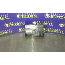 Recambio de caja reles / fusibles para nissan primastar (x83) combi 6 asientos batalla 2,96t referencia OEM IAM 2541100QAB  