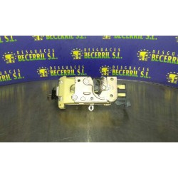 Recambio de cerradura puerta trasera derecha para ford focus berlina (cak) ambiente referencia OEM IAM 4057985  