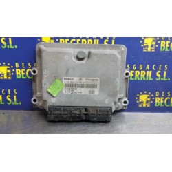 Recambio de centralita motor uce para fiat stilo (192) 1.9 jtd 80 active referencia OEM IAM 73501236 19241YAA 0281010738