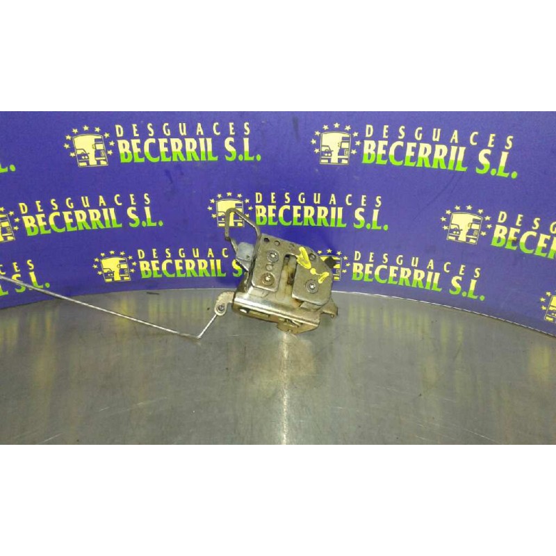 Recambio de cerradura puerta delantera derecha para renault 9 1.4 gtl avenue referencia OEM IAM Recambio de cerradura puerta delantera derecha para renault 9 1.4 gtl avenue referencia OEM IAM