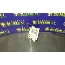 Recambio de cerradura puerta delantera izquierda para renault 9 1.4 gtl avenue referencia OEM IAM   