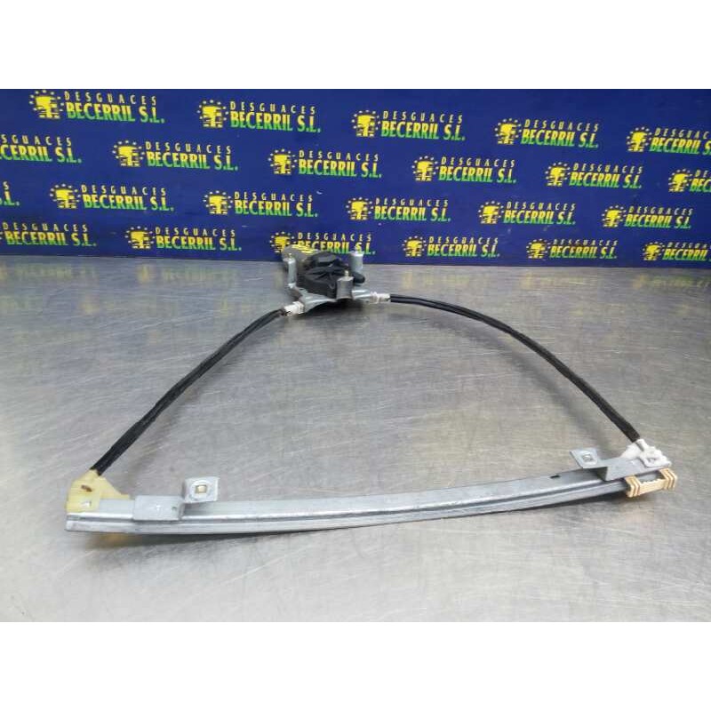 Recambio de elevalunas delantero izquierdo para renault clio ii fase i (b/cbo) referencia OEM IAM Recambio de elevalunas delantero izquierdo para renault clio ii fase i (b/cbo) referencia OEM IAM