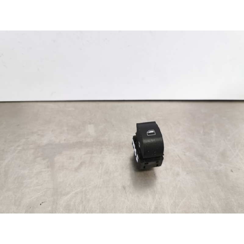 Recambio de mando elevalunas delantero derecho para audi a4 cabrio (8h) 2.5 tdi referencia OEM IAM 8Z0959855B Recambio de mando elevalunas delantero derecho para audi a4 cabrio (8h) 2.5 tdi referencia OEM IAM 8Z0959855B