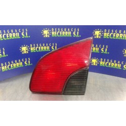 Recambio de piloto trasero central derecho para peugeot 406 break (s1/s2) st td referencia OEM IAM   