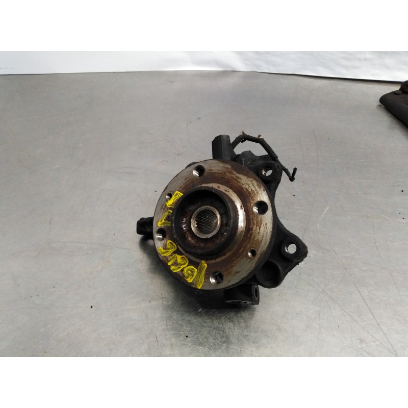 Recambio de mangueta delantera derecha para peugeot 207 confort referencia OEM IAM   