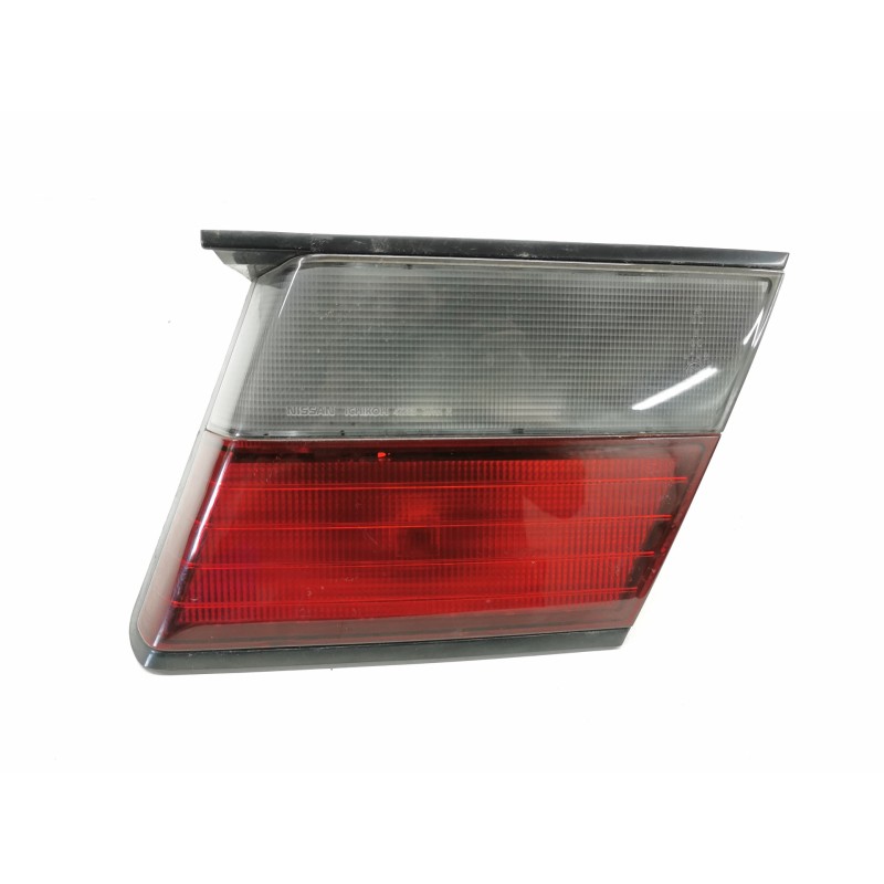 Recambio de piloto trasero central derecho para nissan almera (n15) competence (1998) referencia OEM IAM Recambio de piloto trasero central derecho para nissan almera (n15) competence (1998) referencia OEM IAM