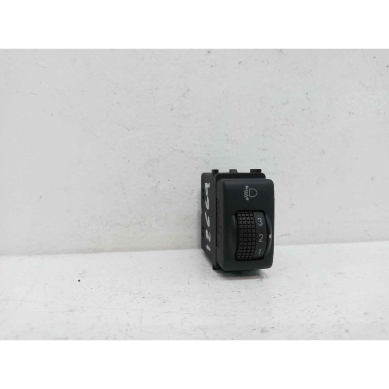 Recambio de regulador altura faros y densidad luz cuadro para nissan qashqai (j10) acenta referencia OEM IAM Recambio de regulador altura faros y densidad luz cuadro para nissan qashqai (j10) acenta referencia OEM IAM