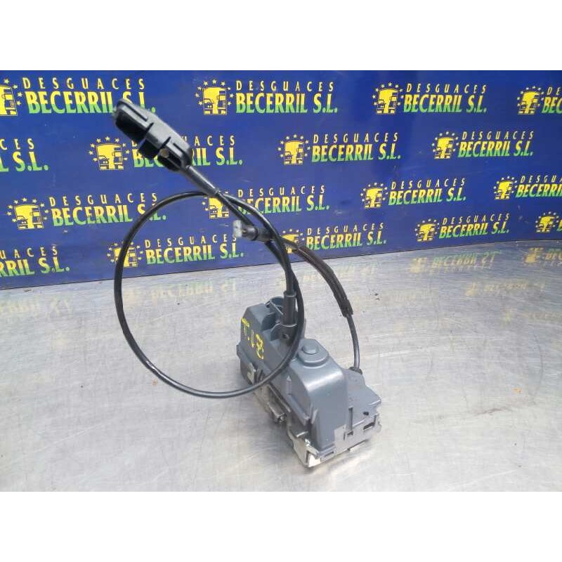 Recambio de cerradura puerta trasera izquierda para renault scenic ii confort dynamique referencia OEM IAM 8200119333  